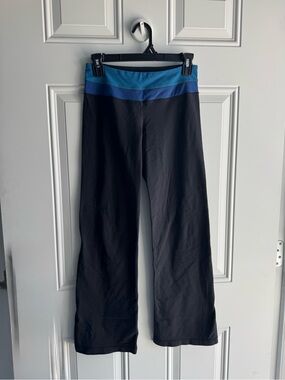 Lululemon Low waist Groove Yoga Pants Y2K Black Blue Waistband Size 26x27.5